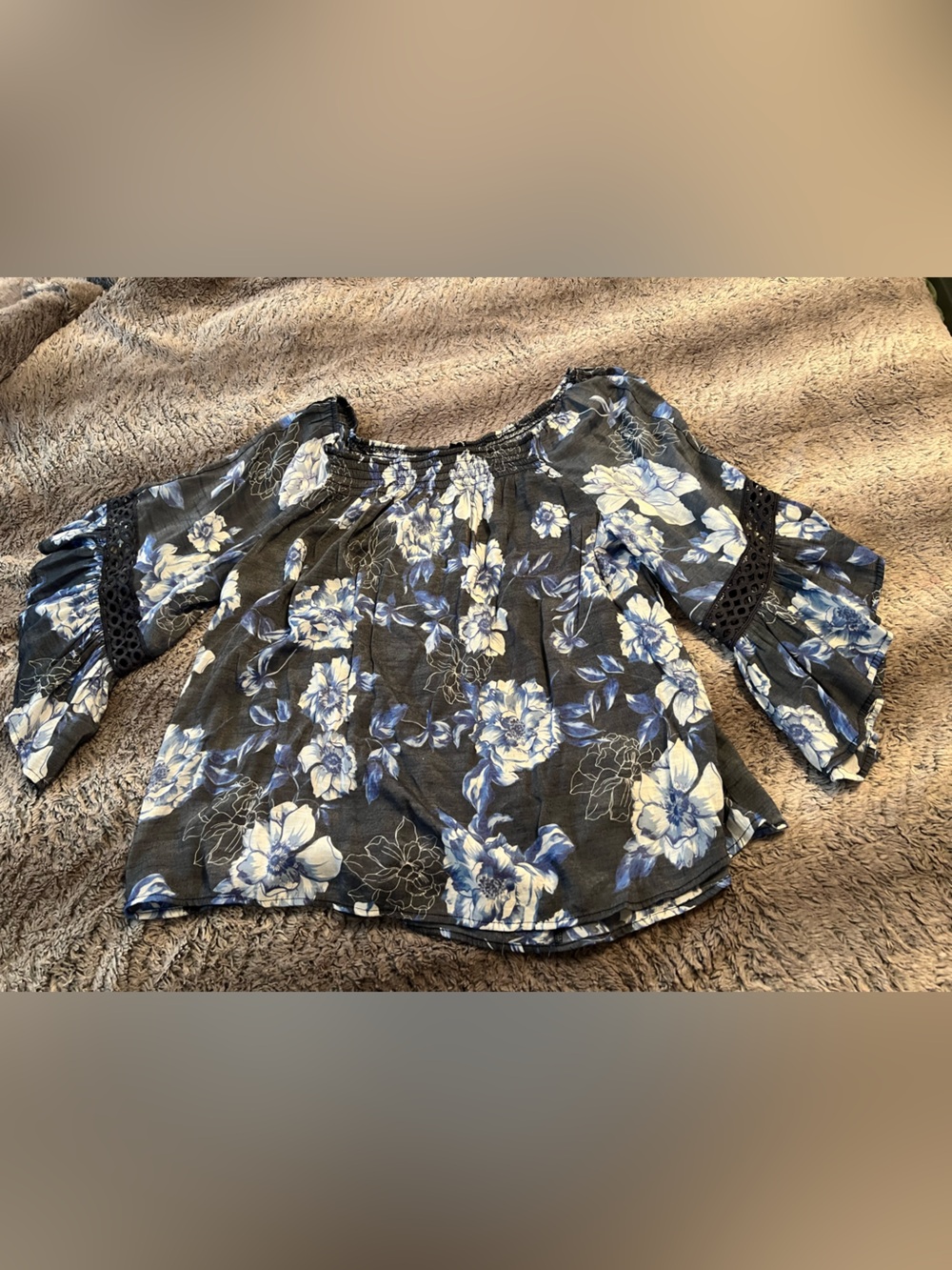 Floral Off the Shoulder Top -Unique Spectrum size 3x